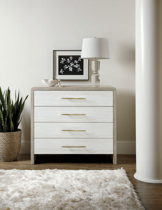 Cascade - 4-Drawer Bachelor Chest