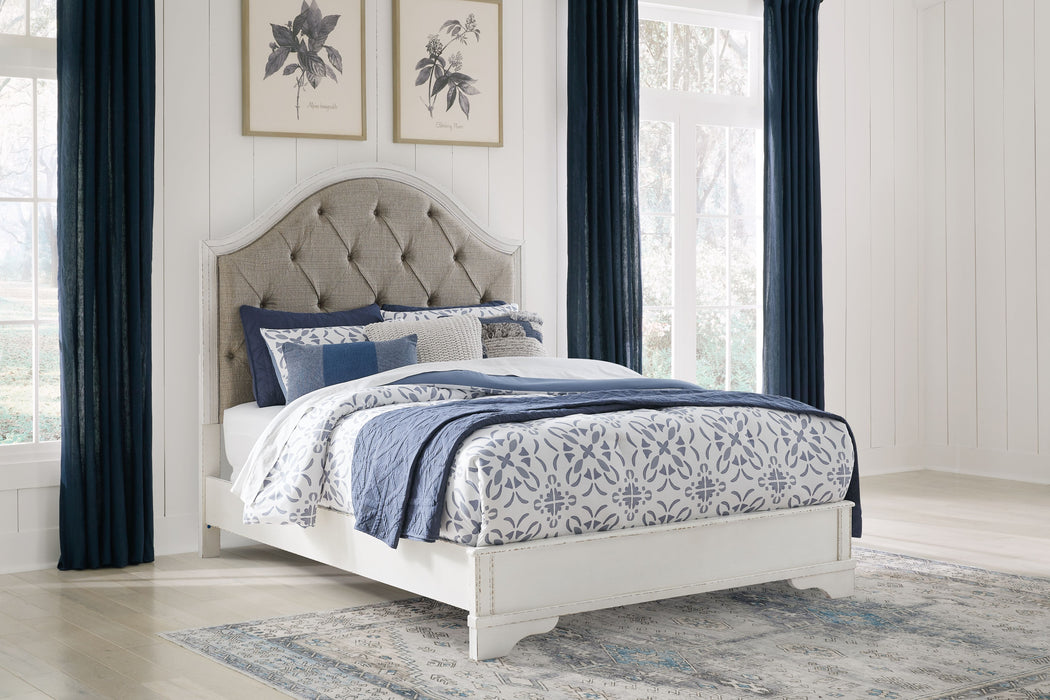 Moraway - Upholstered Panel Bed