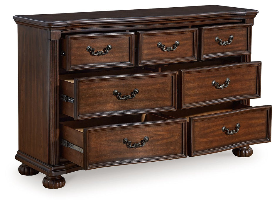 Lavinton - Brown - Dresser